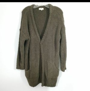 ISO Umgee fuzzy snap cardigan